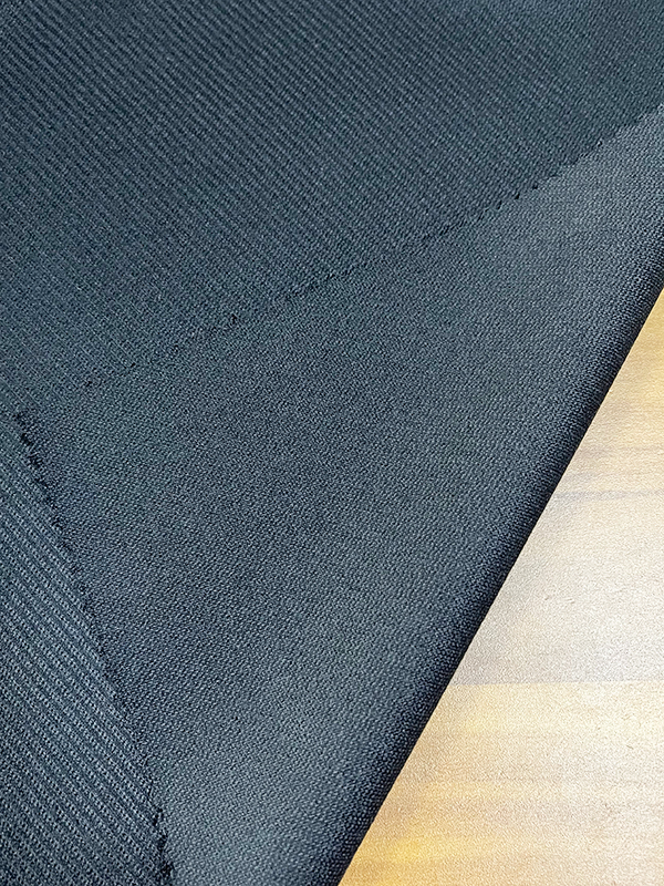 LEN NHƯ DỆT AH-41604 70%P+25%V+5%WCó kết cấu của quần áo len nguyên chất